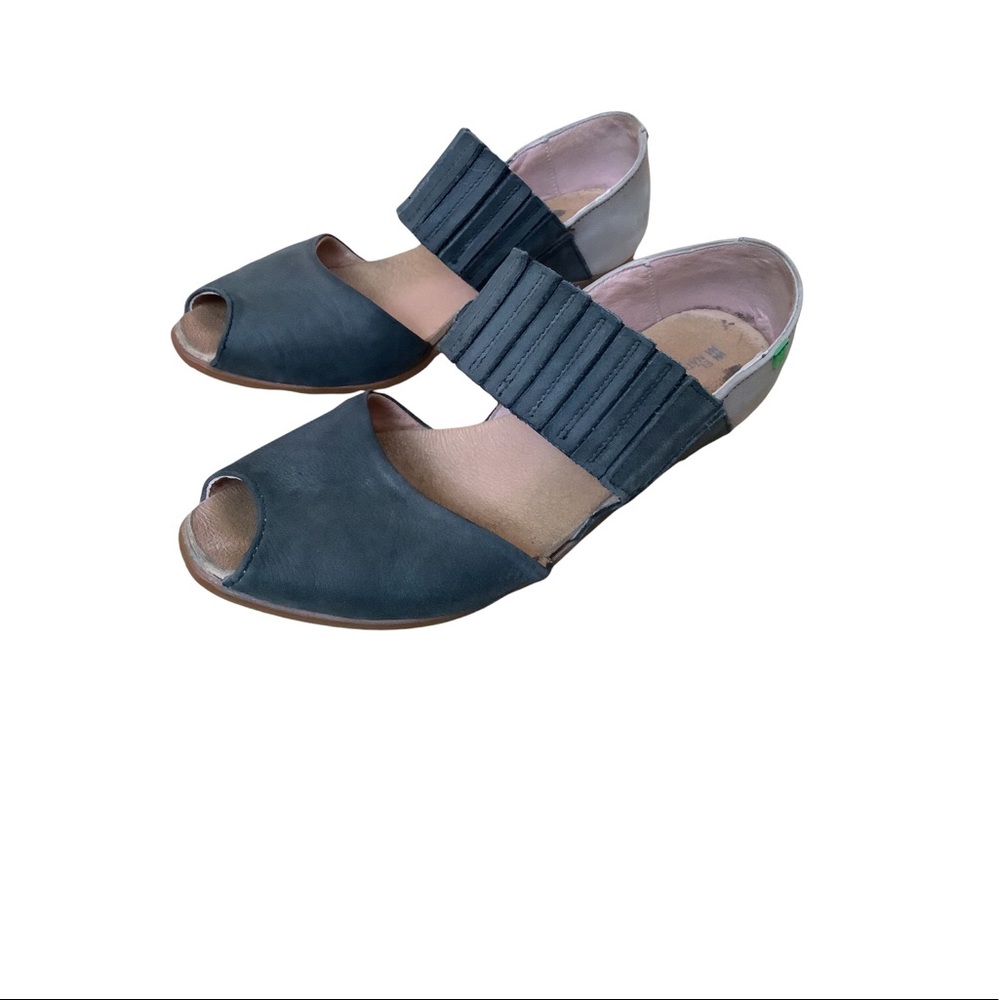 El Naturalista Slip on Stella Peep Toe, size 40